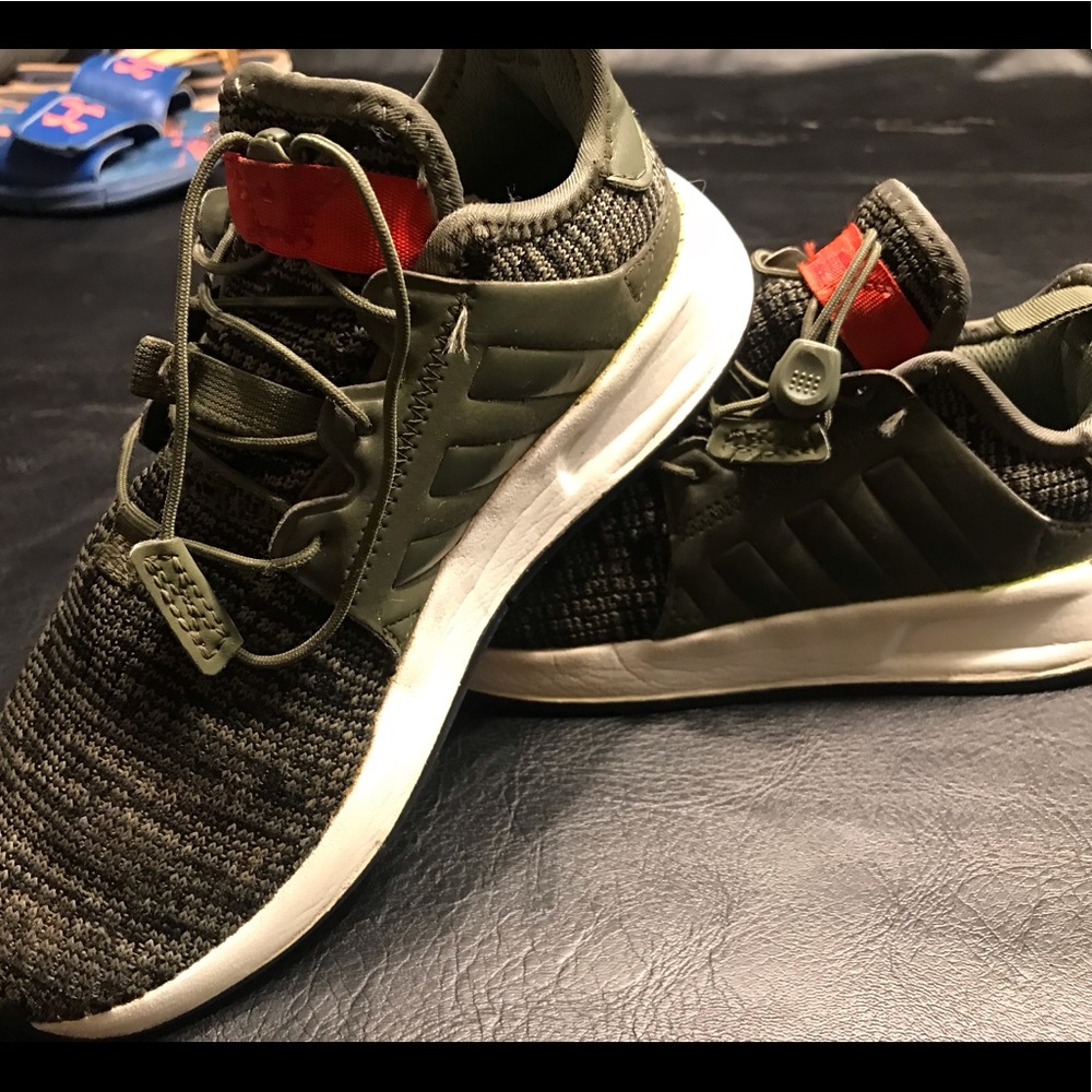 2017 Adidas green and black. Kids size 2.